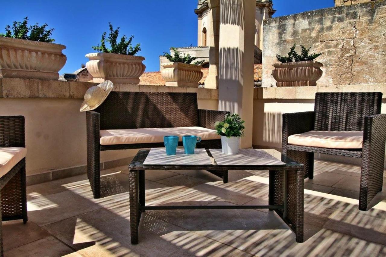 דירות מונופולי Casa Aurora 17 Con Terrazza מראה חיצוני תמונה